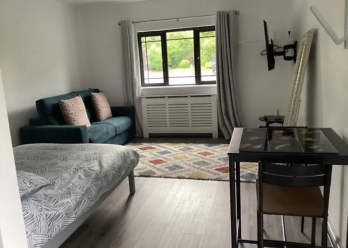 To Rent Апартаменты *